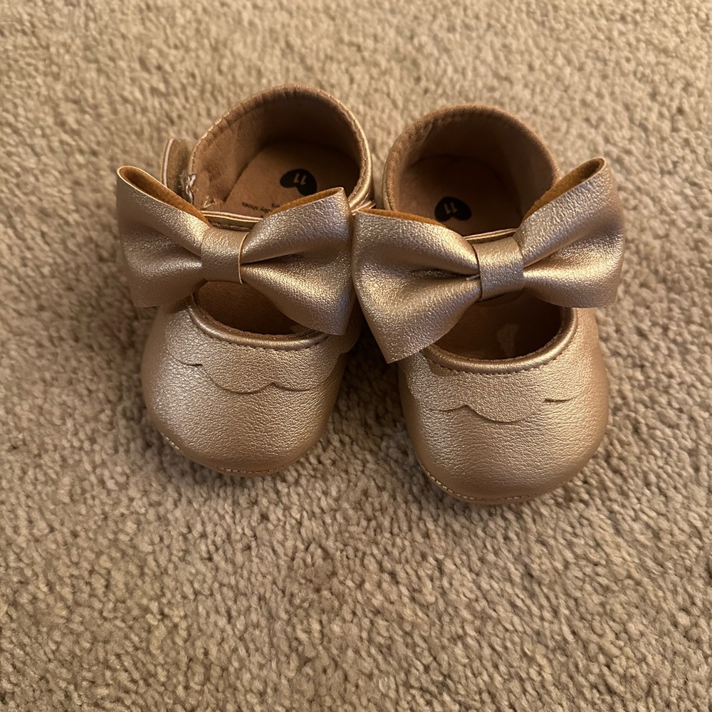 Gold Bow Baby Shoes